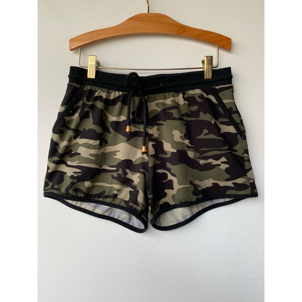 Small, SWS, soft and comfortable camo shorts